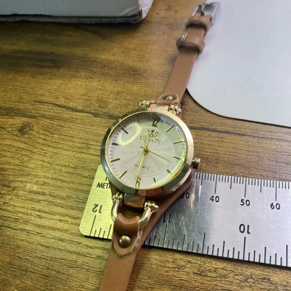 Womens Gold Tone Brown Leather Watch New Battery
